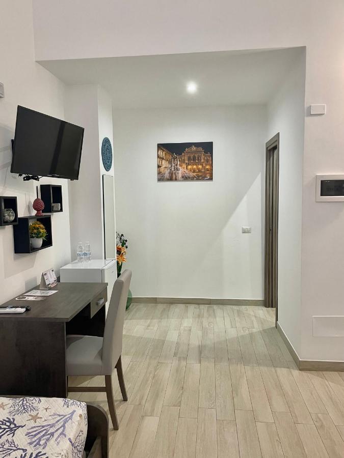 La Vie Fuille Bed And Breakfast Riposto Ngoại thất bức ảnh