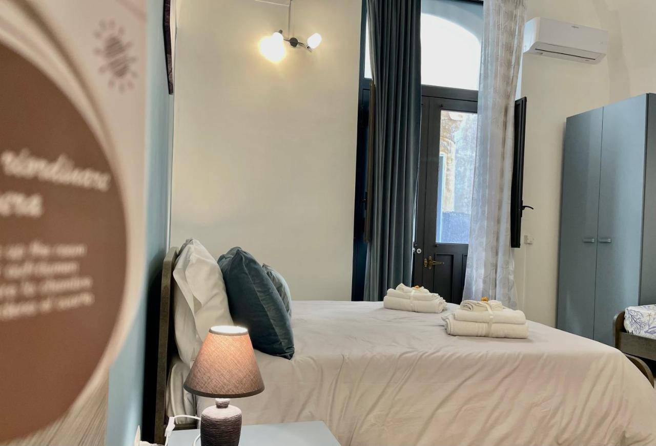 La Vie Fuille Bed And Breakfast Riposto Ngoại thất bức ảnh